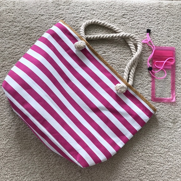 Handbags - 🌻1 LEFT🌻Jumbo Stripe Beach Tote